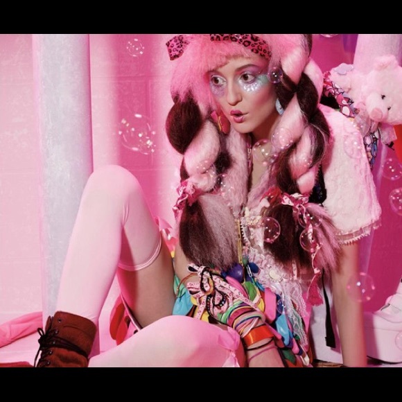 MAC Cosmetics Limited Edition Mineralize Blush - Picture 2 of 2